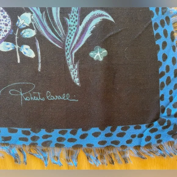 Roberto Cavalli Floral Modal Scarf/Wrap - Picture 7 of 12
